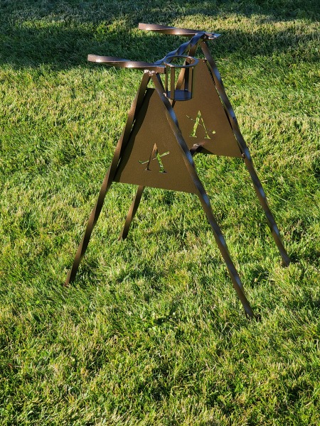 Aldarra-Twisted-A-frame-Bag-Stand