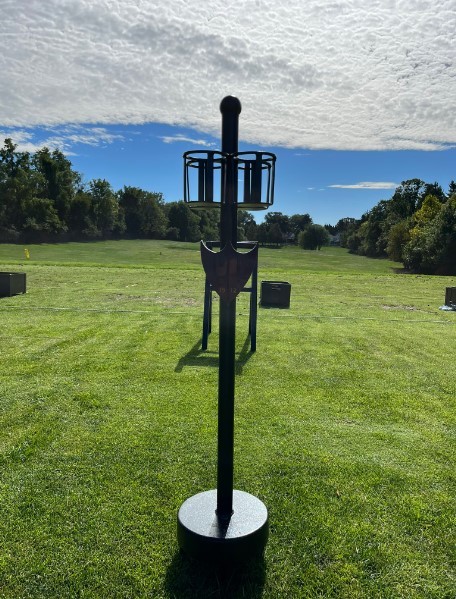 Putting Course Drink Stand -Lulu CC