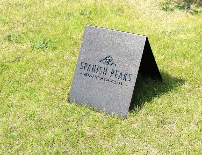 Spanish Peaks Range Clock