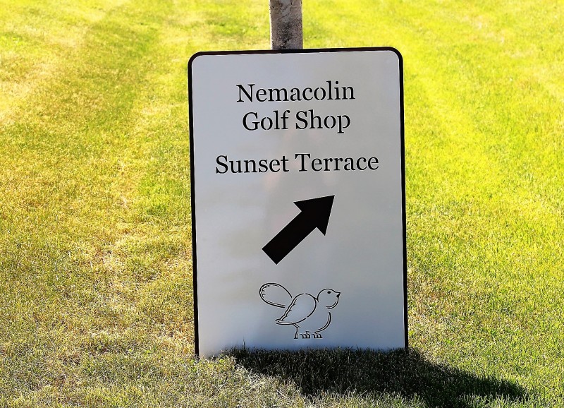 1_Golf-Course-Directional-Signs-Nemacolin