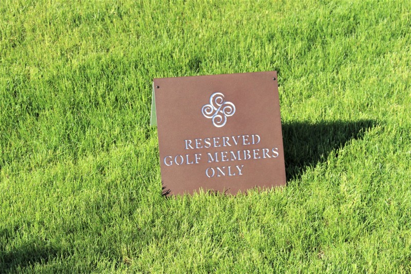 Reserved-Golf-members-Only-Sign-Verde-River