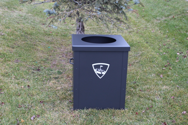 Top-Golf-Trash-Can-Enclosure