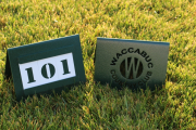 Par 3 Signs --Waccabuc