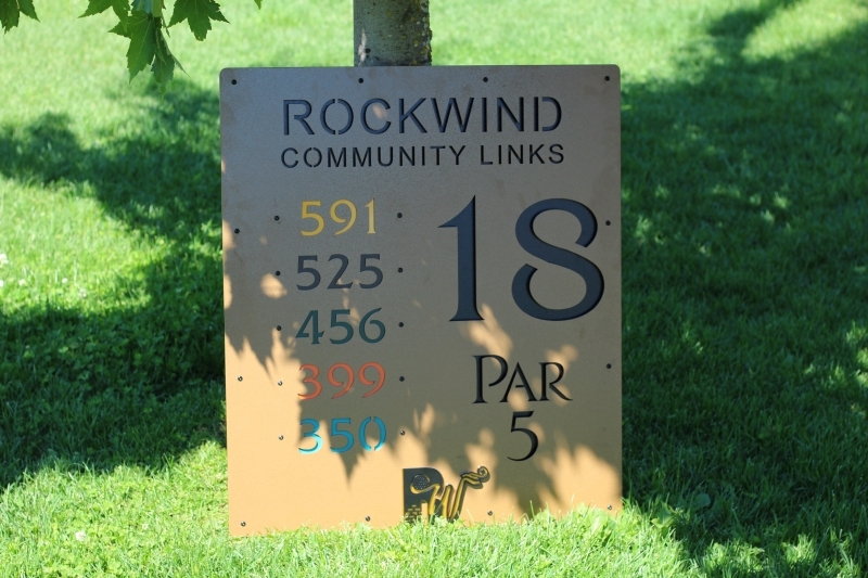 Rockwind Custom Tee Sign