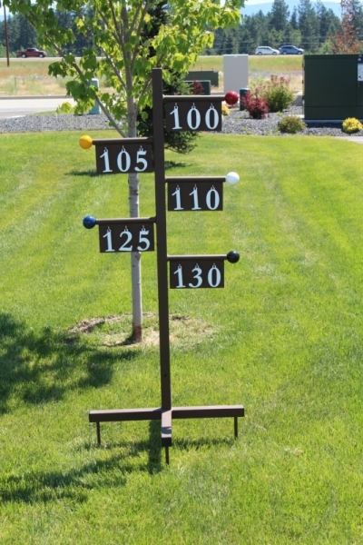 Yardage Signs for Golf Courses -Par 3 Tree