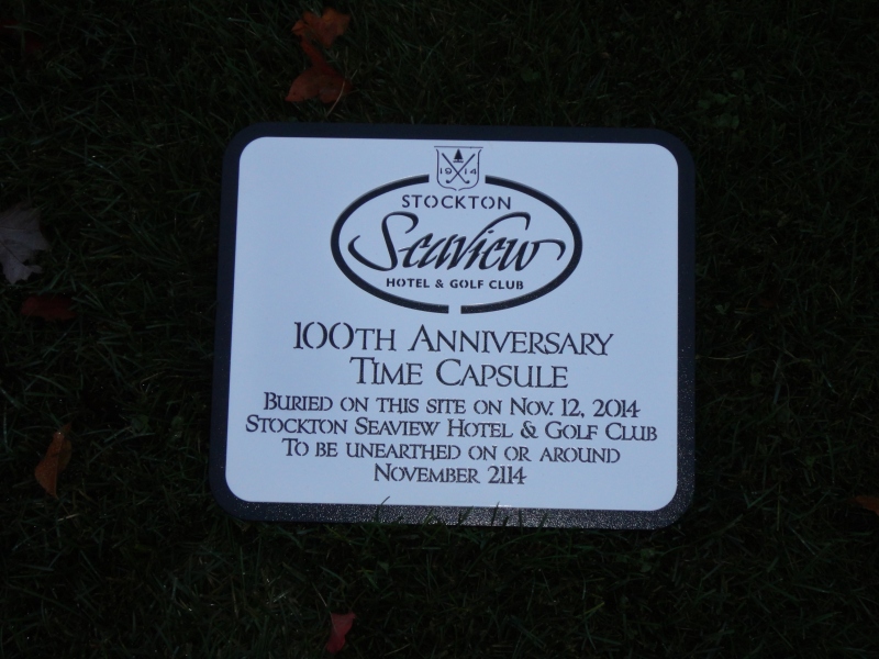 golf-course-signage-seaview-time-capsule