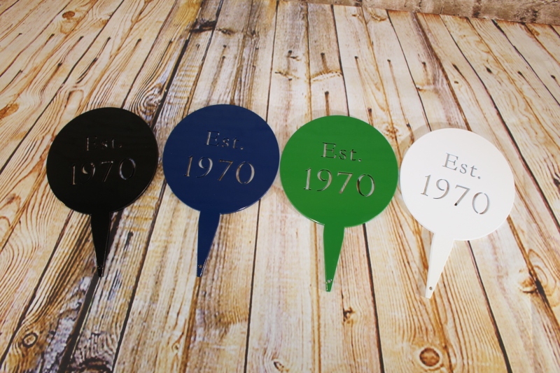 1970 Established Tee Markers