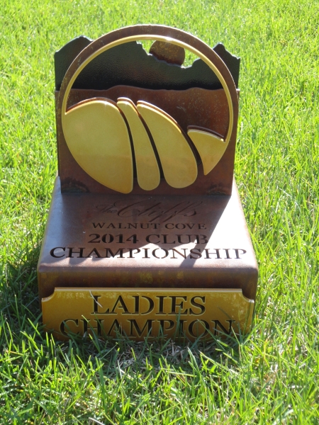 WALNUT COVE -Championship Golf Trophy