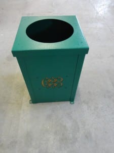 Custom Golf Course Trash Can